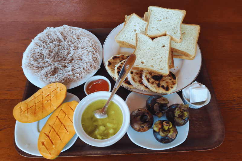 Sri Lankan breakfast- String hoppers and roti